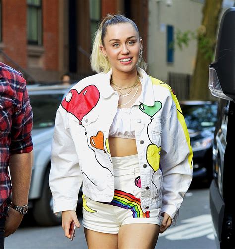 Miley Cyrus, Dolce & Gabbana Co